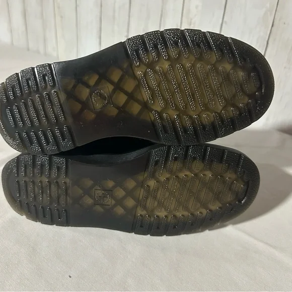 Dr. Martens Zavala boots